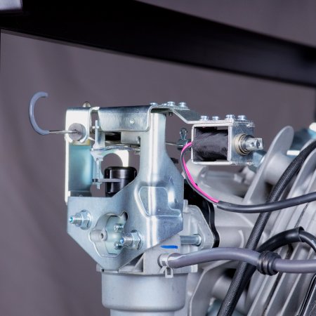 Бензиновый генератор FUBAG BS 9000 A ES с электростартером и коннектором автоматики в Омске фото