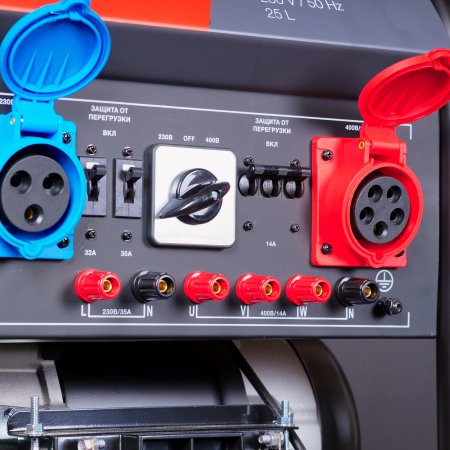 Бензиновый генератор FUBAG BS 8500 XD ES DUPLEX для одно и трехфазного режимов работы в Омске фото